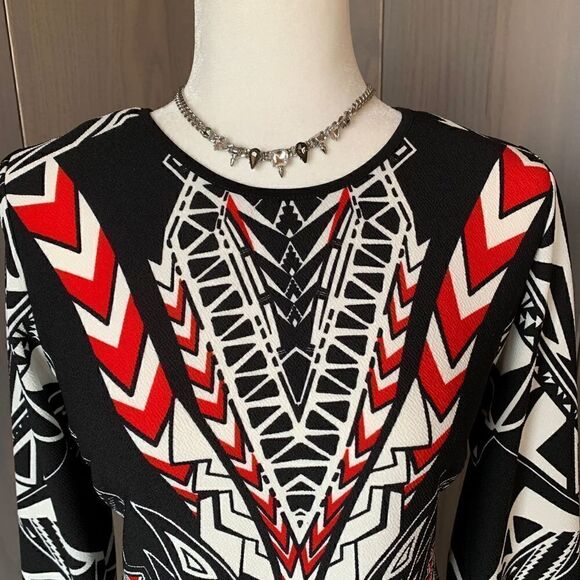 BISOU BISOU Dress Polynesian Print 8 - Picture 3 of 12
